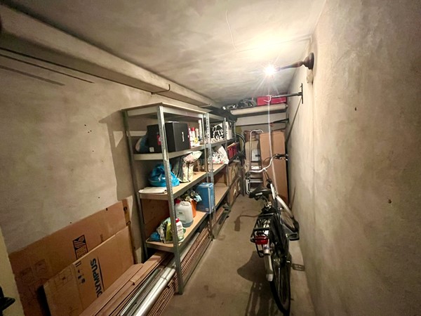 Medium property photo - Breitnerlaan, 2596 GZ Den Haag